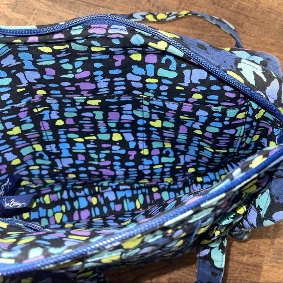 Vera Bradley Caroline Handbag Indigo Pop - Picture 5 of 6